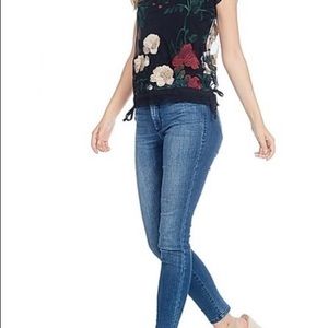 JJs Fairyland Ruffled Sleeveless Embroidered Top